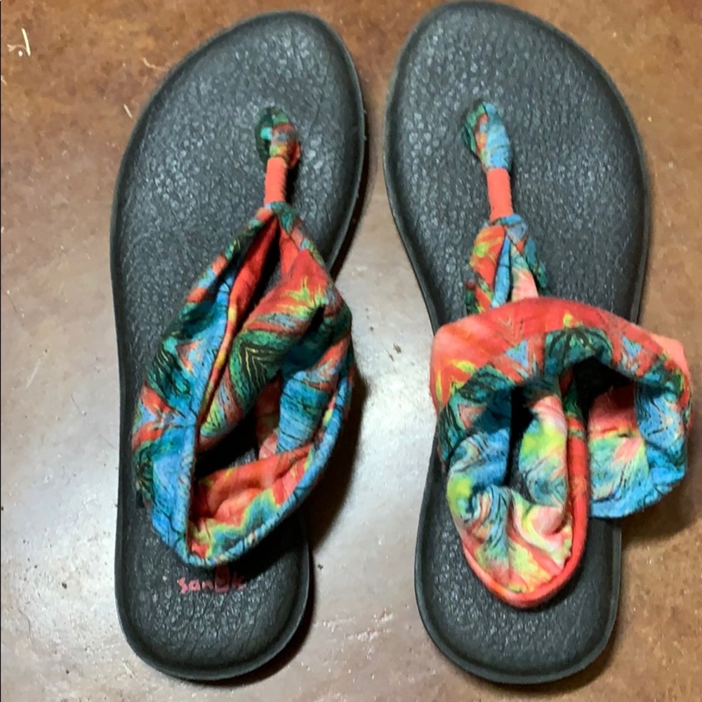 Sanuk trooical sandel